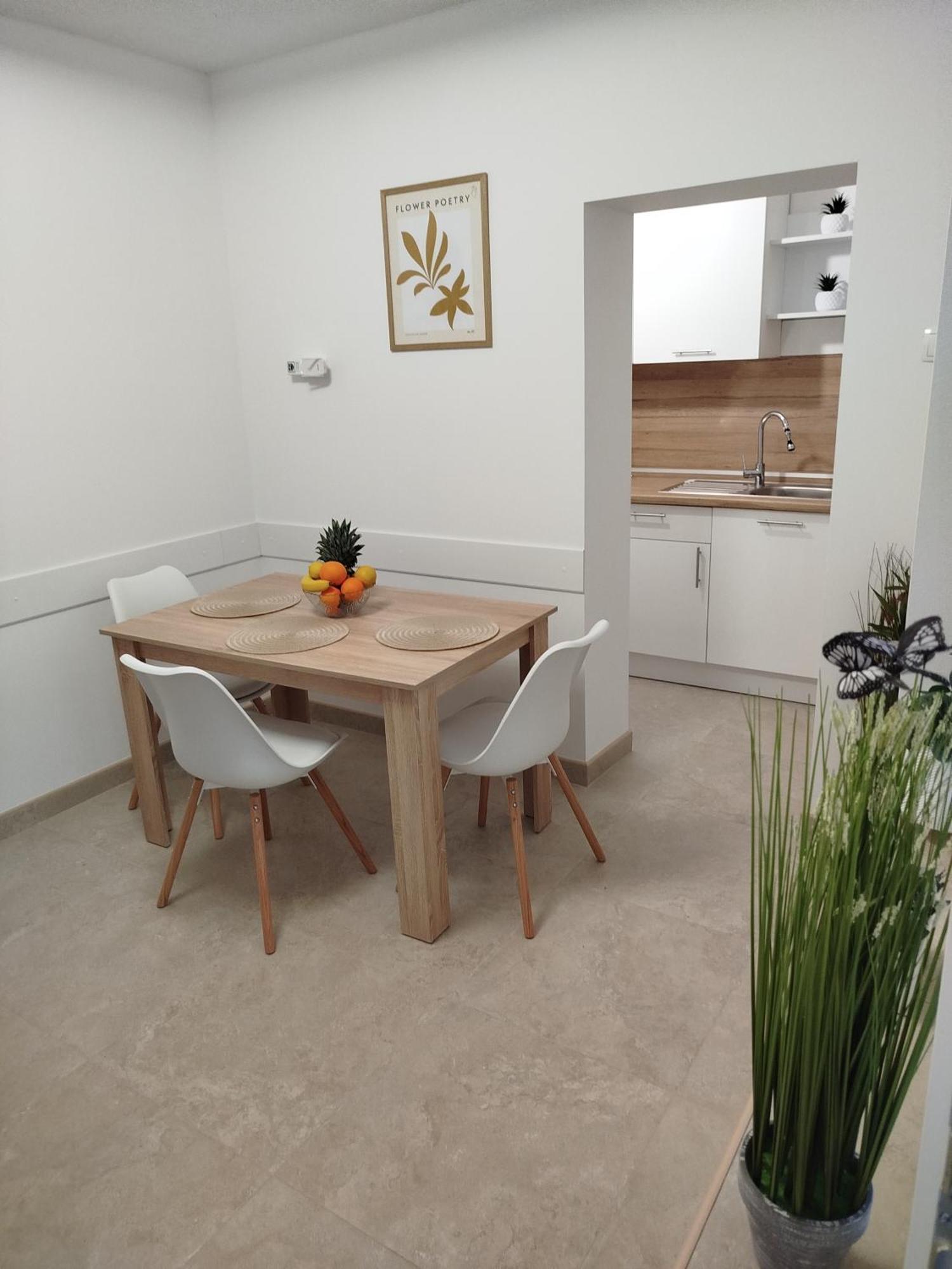 Apartmani - Sobe Cosic Неум Экстерьер фото
